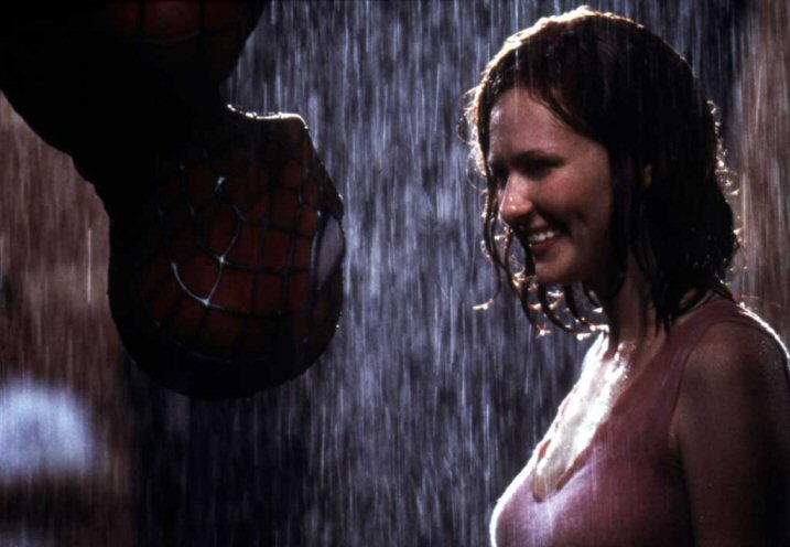 Kirsten Dunst in Spiderman (screengrab)