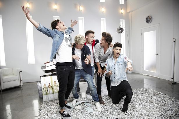 One Direction in Best Song Ever (PR)