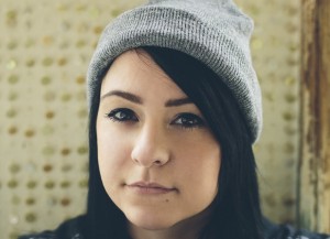 Lucy Spraggan fell out with James (PR)